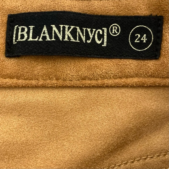 BLANK NYC Patch Pocket Mini Boot Pants Stretch Faux Suede Toasted Caramel Brown - Picture 5 of 12
